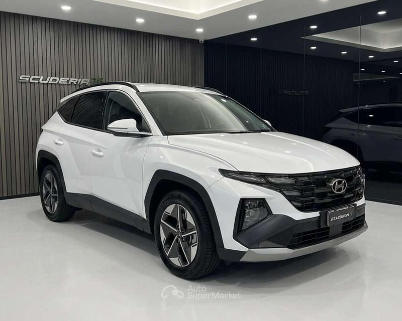 Nuova Hyundai Tucson 136 CV (100 kW) 2025 Serenity white SUV