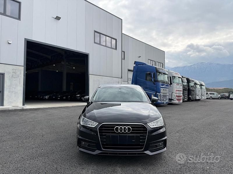 Usata Audi A1 90 CV (66 kW) 2018 Marrone Berlina