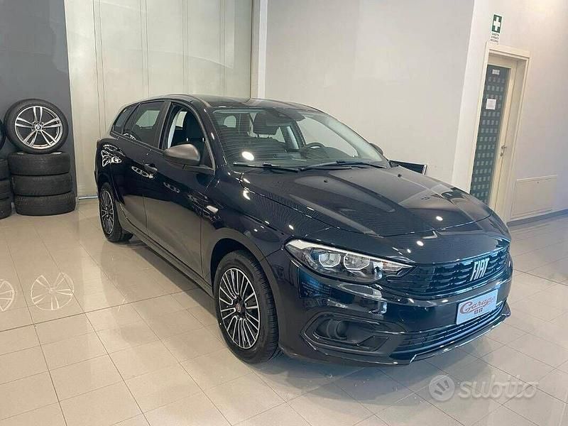 Usata Fiat Tipo 101 CV (74 kW) 2022 Nero Station wagon