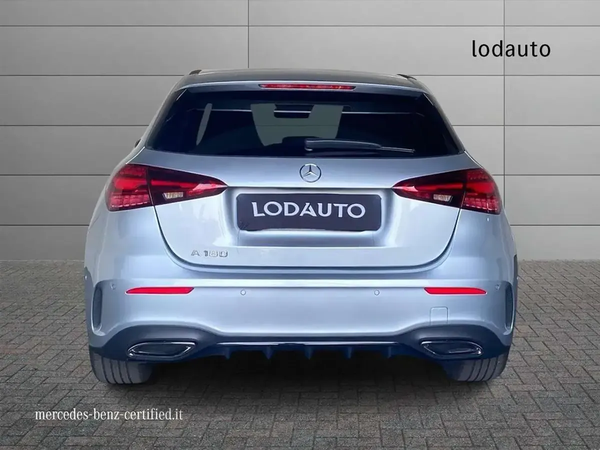 Usata Mercedes A180 Advanced 136 CV (100 kW) 2025 Argento Berlina