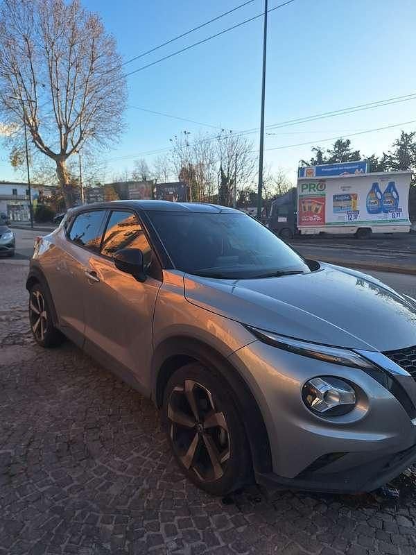 Usata Nissan Juke N-Connecta 117 CV (86 kW) 2021 Grigio SUV