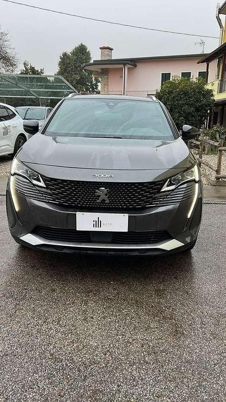 Grigio Usata 2024 Peugeot 3008 GT Station wagon | 26.900 € (Ottimo prezzo) - Immagine 1/4
