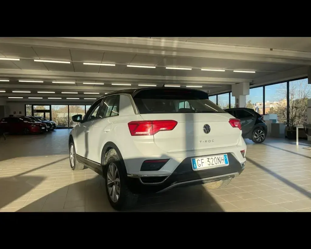 Usata VW T-Roc Style 150 CV (110 kW) 2021 Bianco SUV