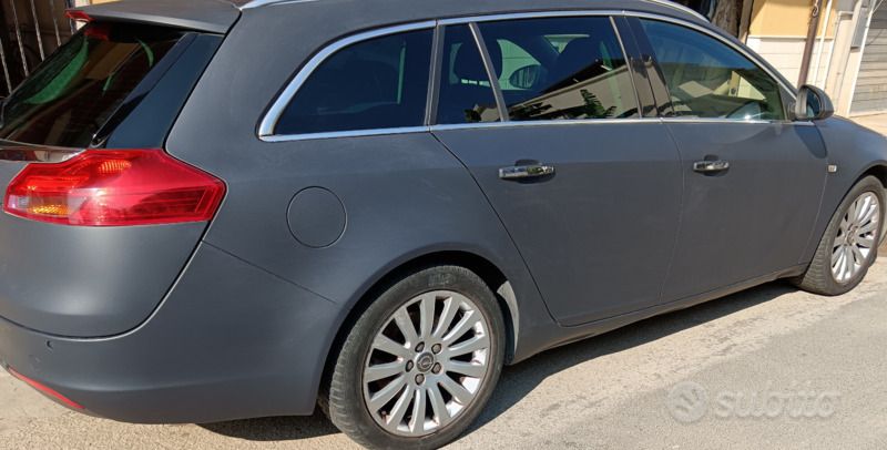 Usata Opel Insignia 160 CV (117 kW) 2011 Blu Station wagon