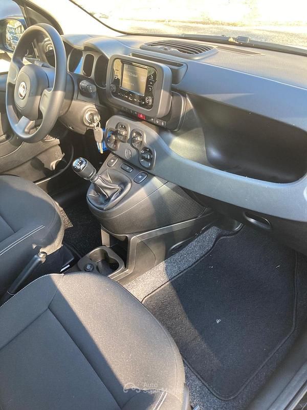 Usata Fiat Panda 69 CV (50 kW) 2023 Berlina