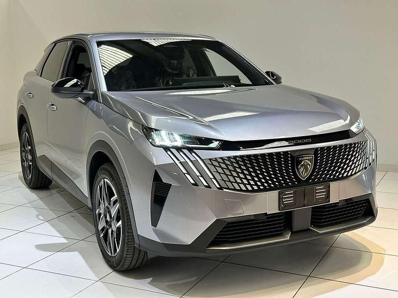 Usata Peugeot 3008 Allure 145 CV (106 kW) 2025 Grigio SUV
