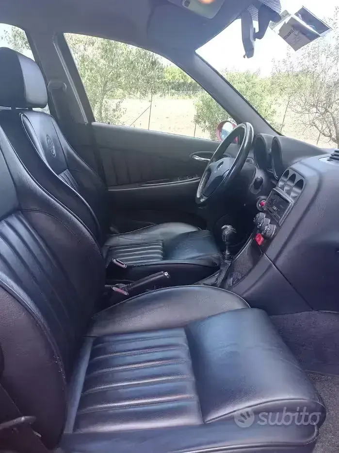 Usata Alfa Romeo 156 190 CV (139 kW) 1998 Rosso Berlina
