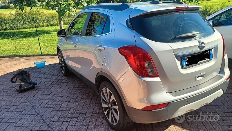 Usata Opel Mokka 116 CV (85 kW) 2017 Grigio SUV
