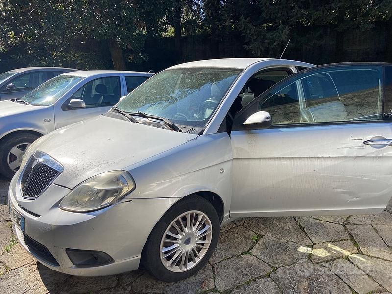 Usata Lancia Ypsilon 2008 Grigio Utilitaria