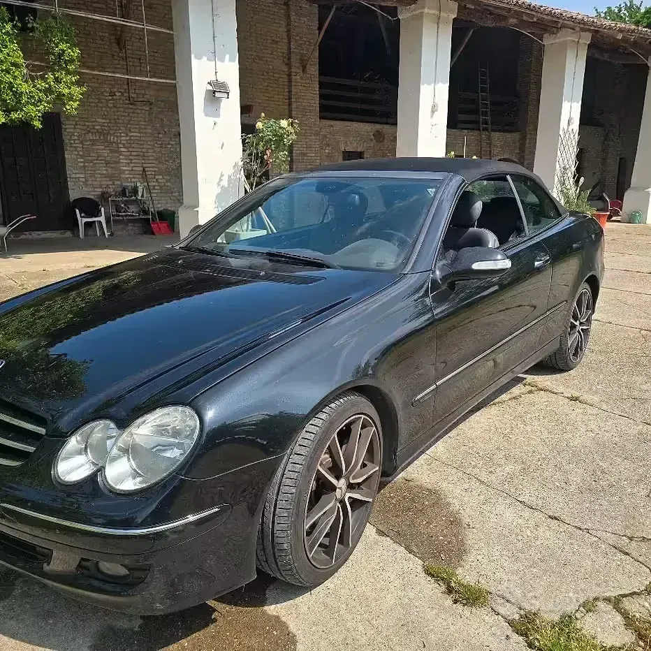 Usata Mercedes CLK200 184 CV (135 kW) 2006 Nero Cabrio