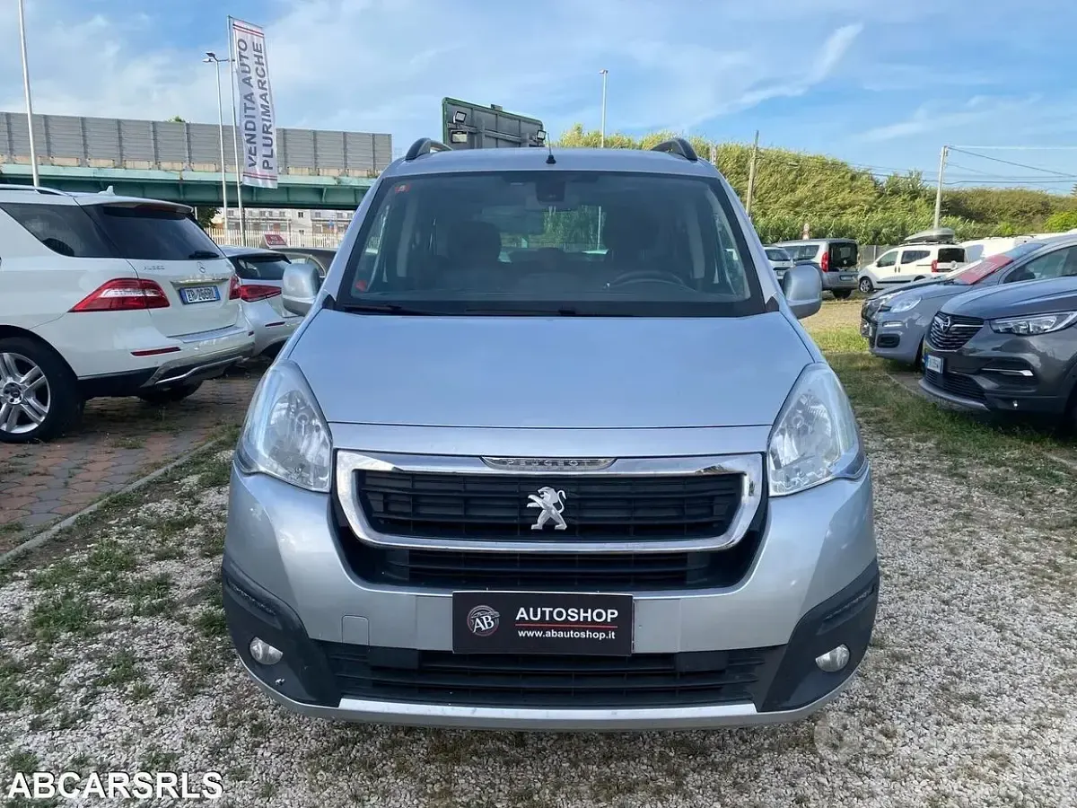 Usata Peugeot Partner Active 120 CV (88 kW) 2016 Grigio Monovolume