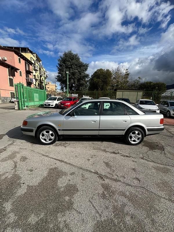 Usata Audi 100 116 CV (85 kW) 1992 Grigio Berlina