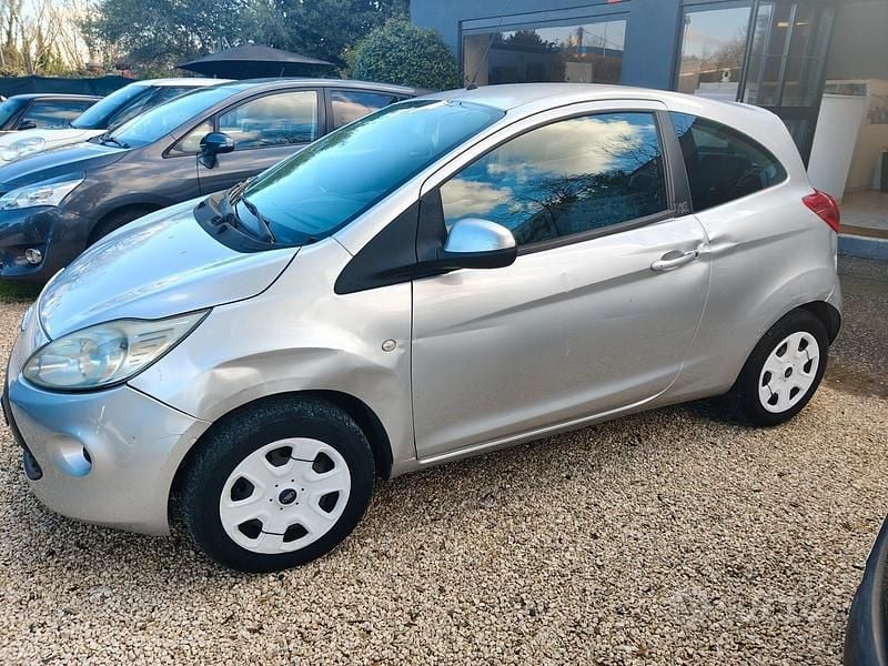 Usata Ford Ka 69 CV (50 kW) 2010 Grigio Utilitaria