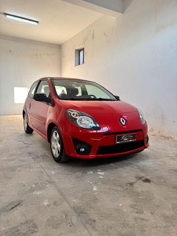 Usata Renault Twingo Dynamique 75 CV (55 kW) 2011 Rosso Utilitaria