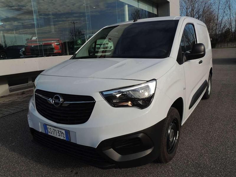 Occasion Opel Combo 102 ch (75 kW) 2024 Blanc Monospace