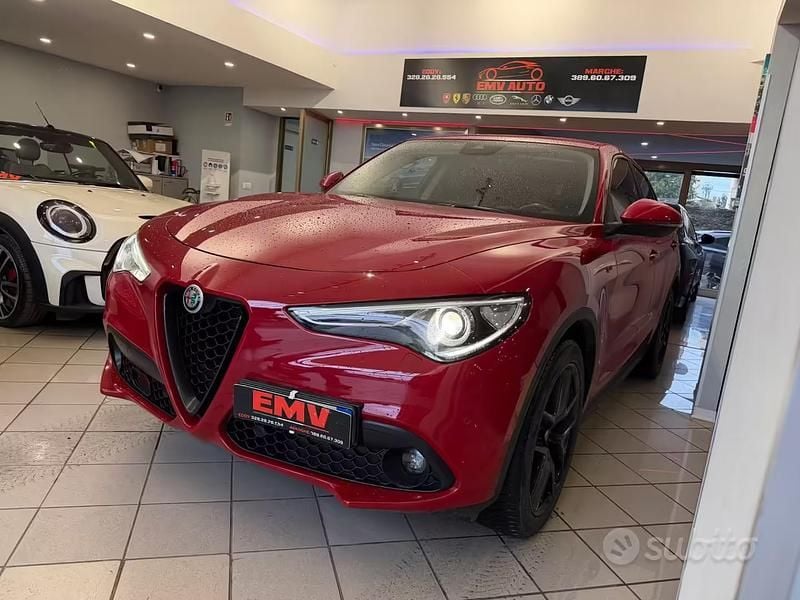 Usata Alfa Romeo Stelvio Ti 190 CV (139 kW) 2020 Rosso SUV