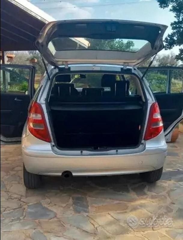 Usata Mercedes A180 2008 Grigio Berlina