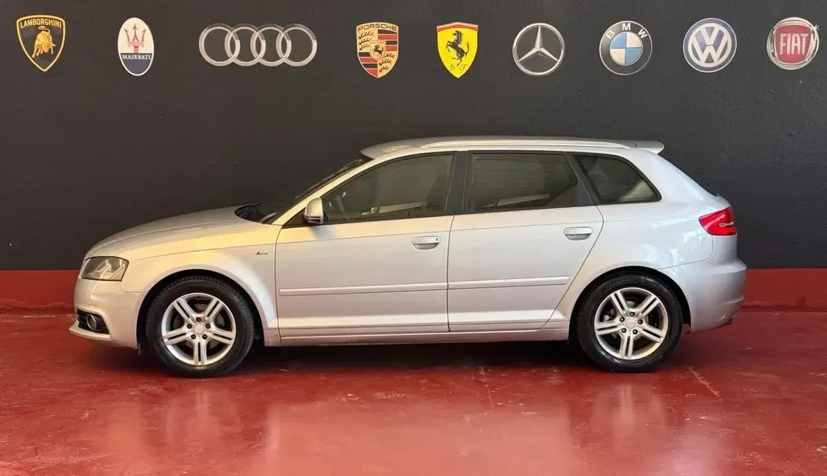 Usata Audi A3 Sportback S-Line 125 CV (91 kW) 2008 Argento Utilitaria