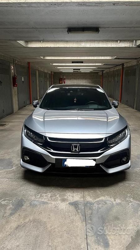 Usata Honda Civic Elegance 126 CV (92 kW) 2019 Grigio Berlina