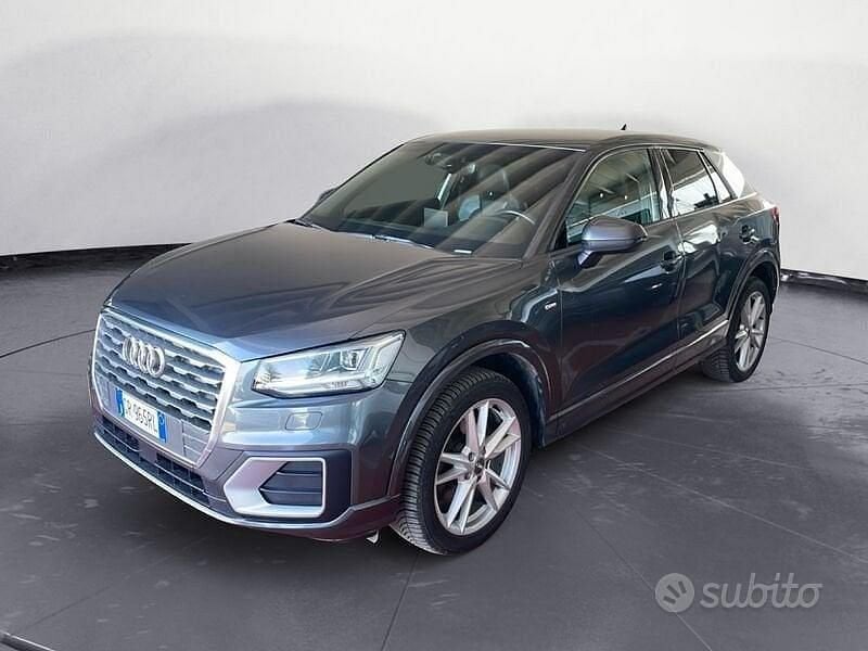 Usata Audi Q2 S-Line 116 CV (85 kW) 2019 Grigio SUV