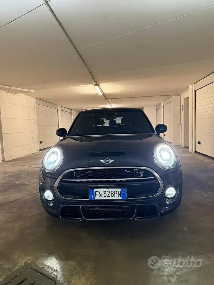Usata Mini John Cooper Works 192 CV (141 kW) 2018 Grigio Utilitaria