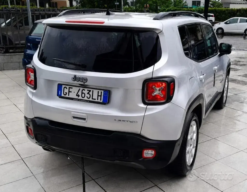 Usata Jeep Renegade Limited 120 CV (88 kW) 2021 Grigio SUV