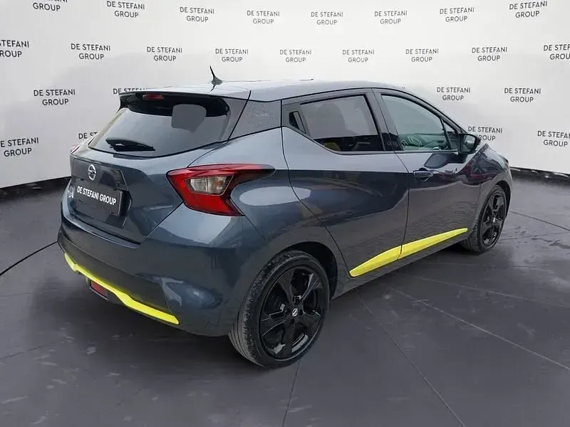 Usata Nissan Micra 92 CV (67 kW) 2022 Grigio Utilitaria