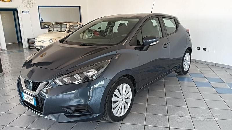Usata Nissan Micra Acenta 92 CV (67 kW) 2022 Grigio Berlina