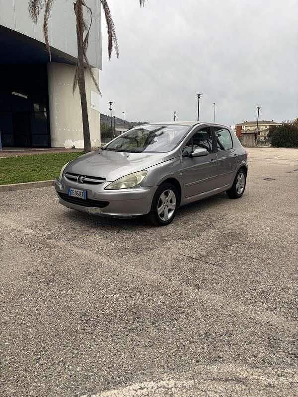 Usata Peugeot 307 107 CV (78 kW) 2004 Berlina