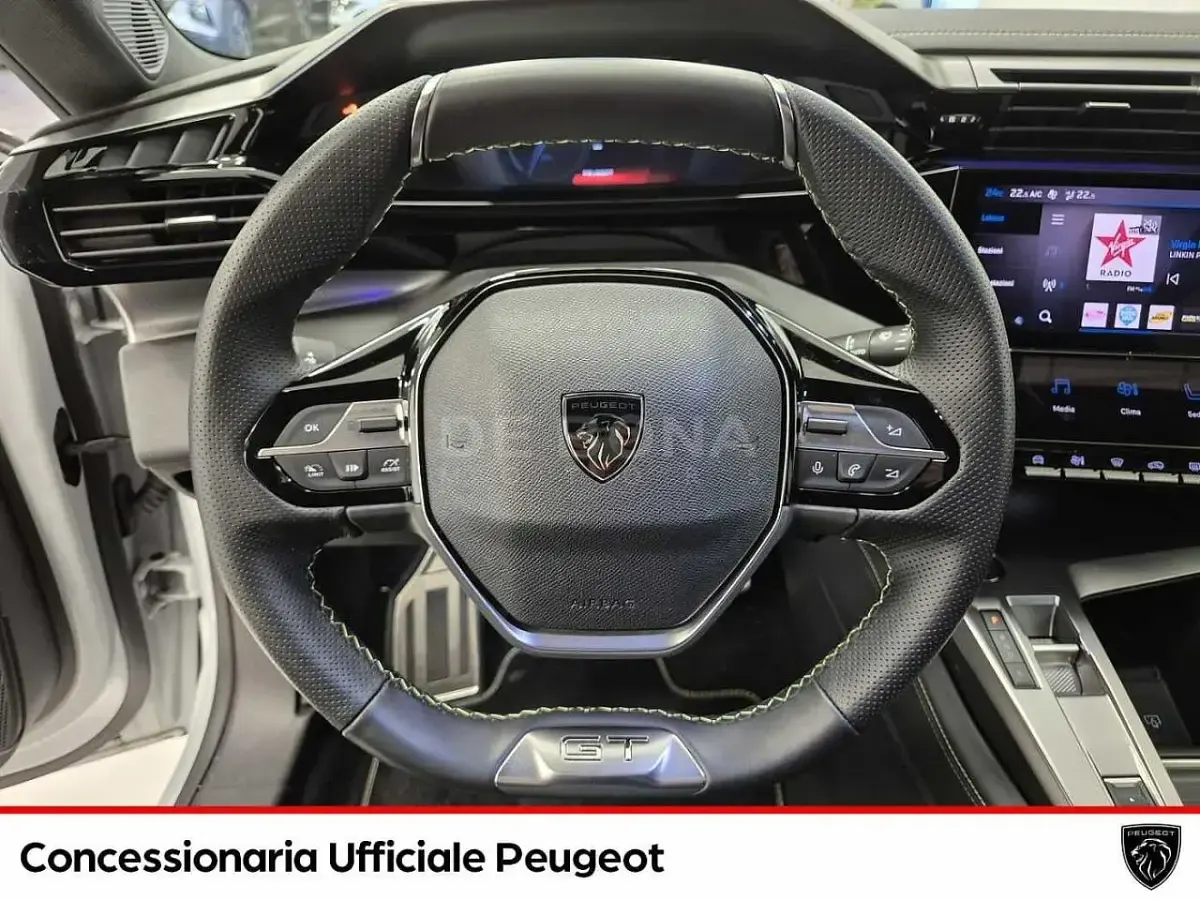 Usata Peugeot e-308 GT 114 kW (156 CV) 2023 Bianco Utilitaria