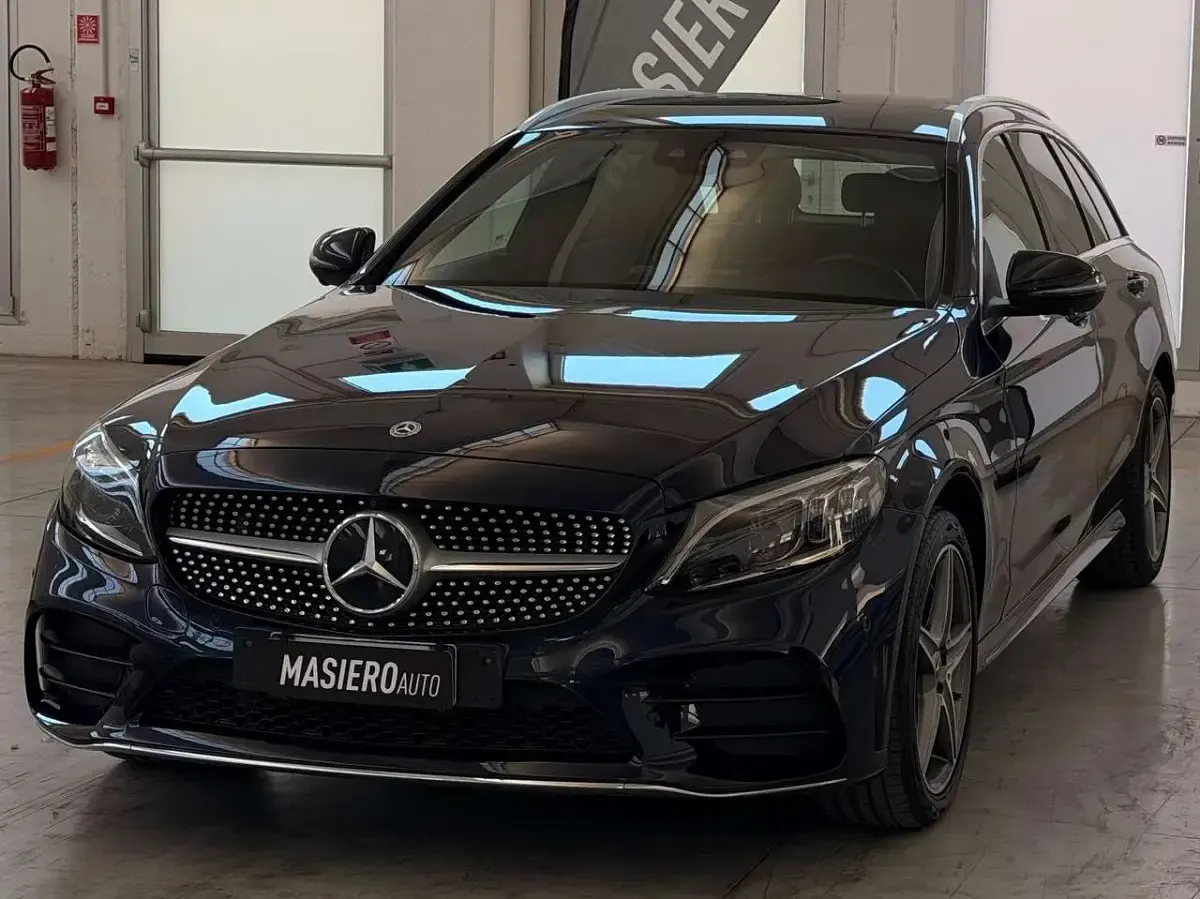 Usata Mercedes C220 Premium 194 CV (142 kW) 2021 Blu/azzurro Station wagon