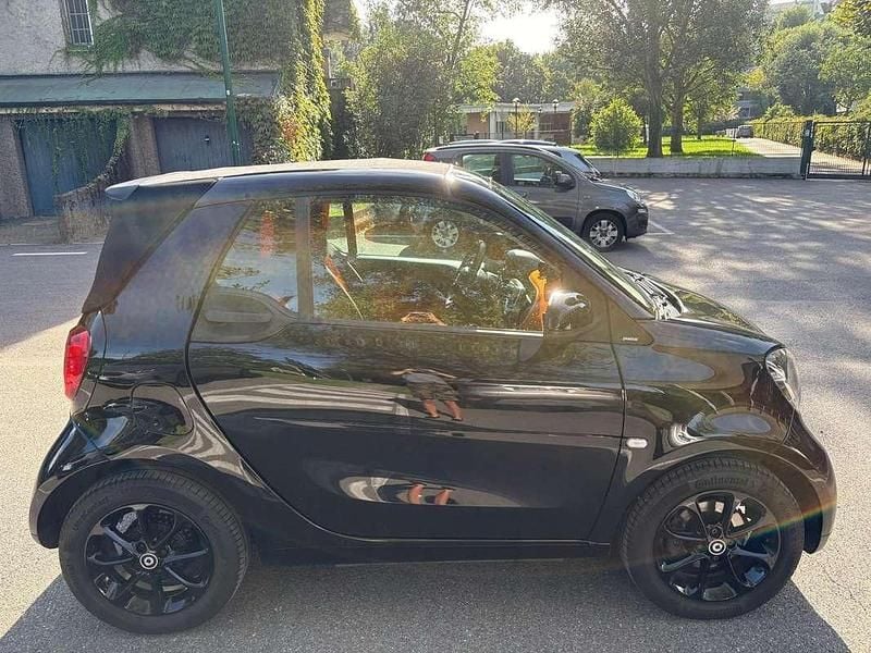 Usata 2016 Smart ForTwo Cabrio Passion Cabrio | 14.000 € (Buon prezzo) - Immagine 1/4
