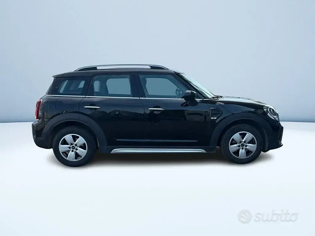 Usata Mini One D Countryman Essential 116 CV (85 kW) 2022 Nero SUV