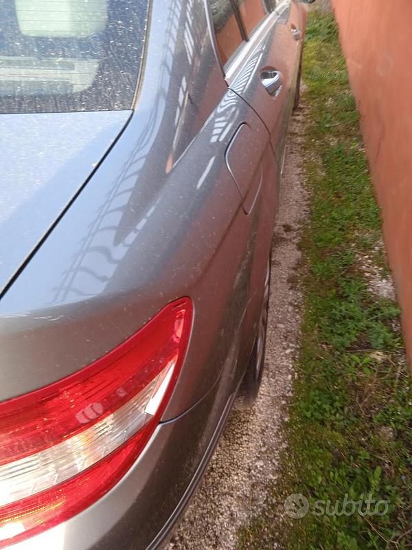 Usata Mercedes C200 2009 Grigio Berlina