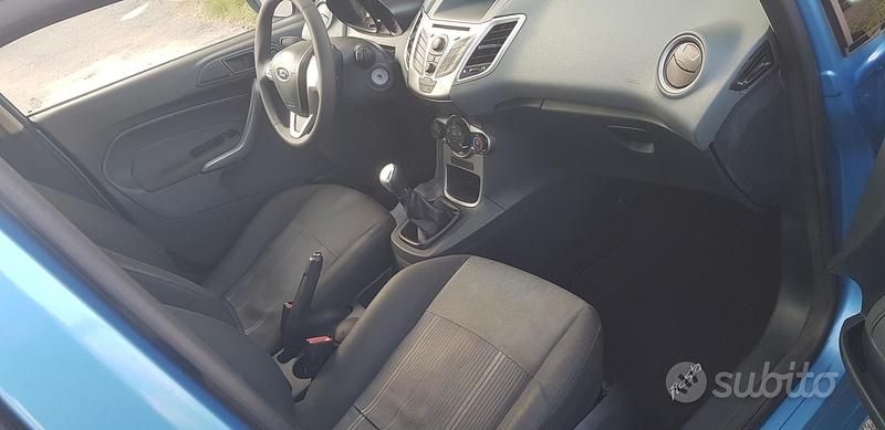 Usata Ford Fiesta 2009 Blu Utilitaria
