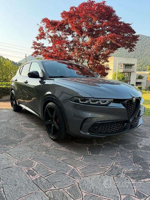 Grigio Usata 2022 Alfa Romeo Tonale Edizione Speciale SUV | 28.500 € (Buon prezzo) - Immagine 1/4