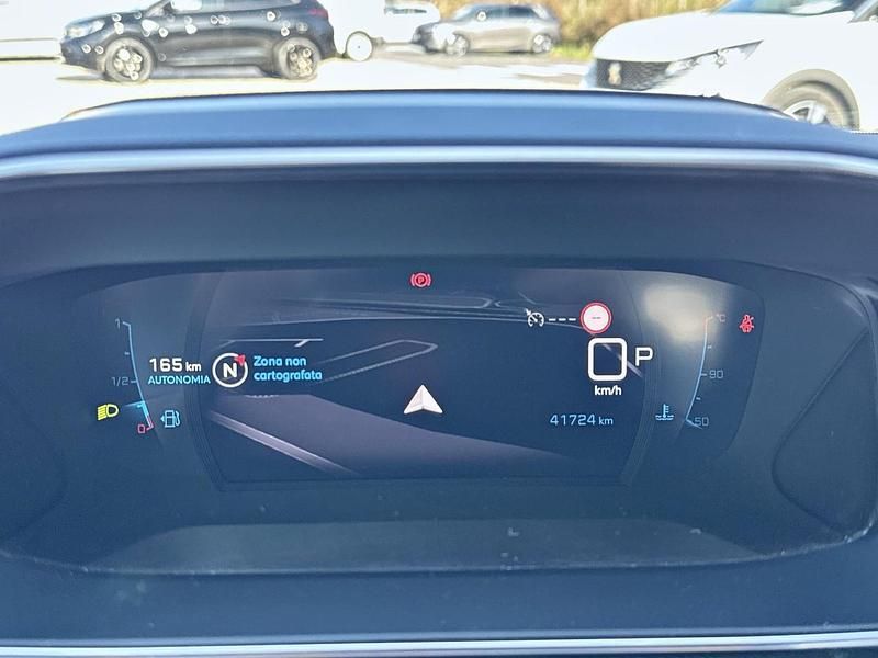 Usata Peugeot 2008 GT 131 CV (96 kW) 2023 Bianco SUV