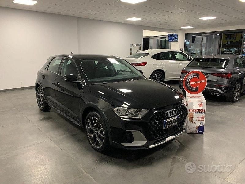 Nero Usata 2021 Audi A1 Admired Tre volumi | 24.900 € (Molto cara) - Immagine 1/4