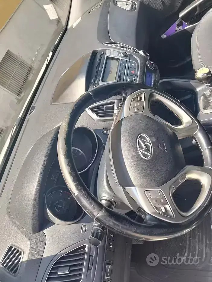 Usata Hyundai ix35 Style 116 CV (85 kW) 2012 Bianco SUV
