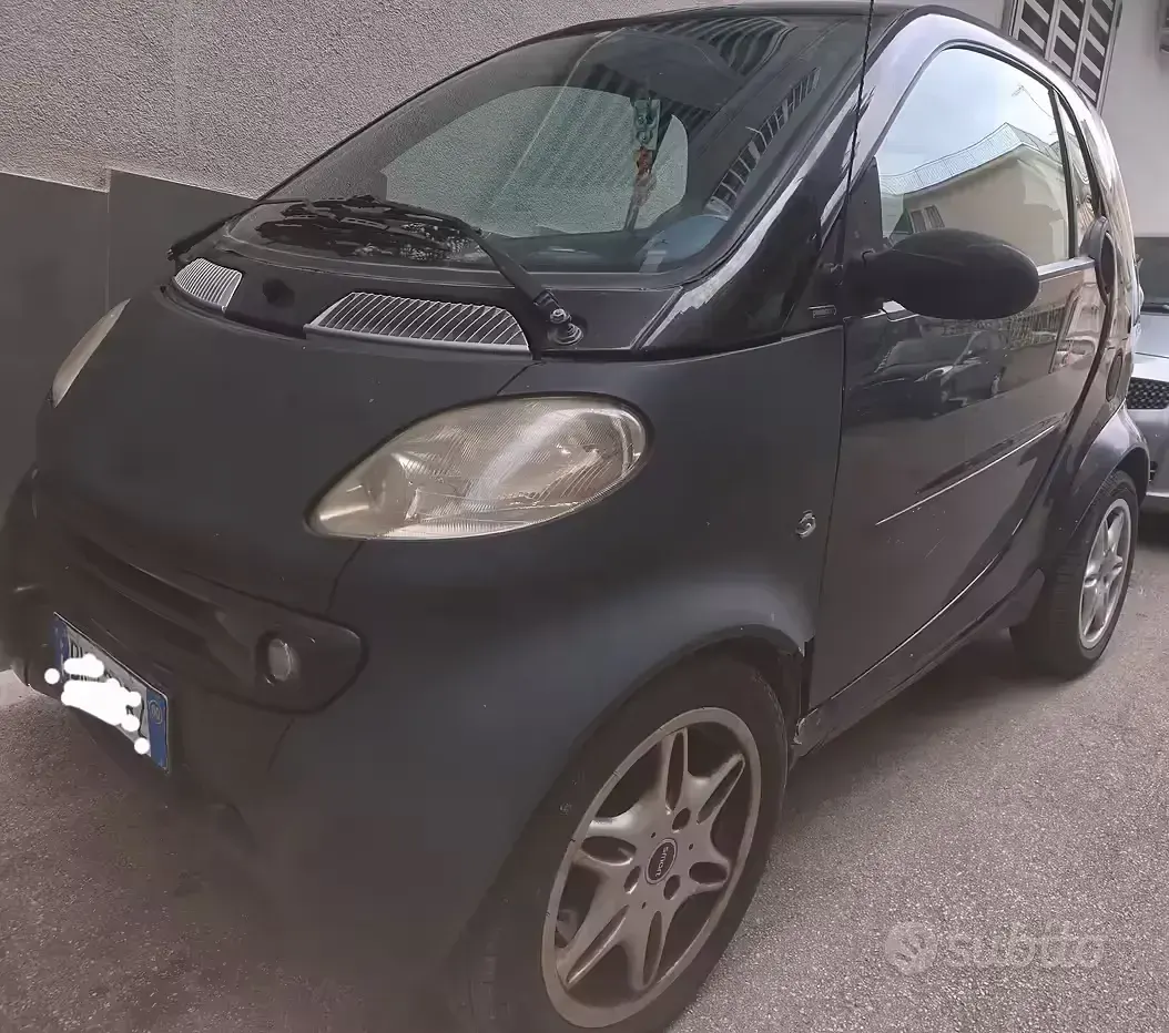 Usata Smart ForTwo Coupé Passion 54 CV (39 kW) 2000 Nero Coupé