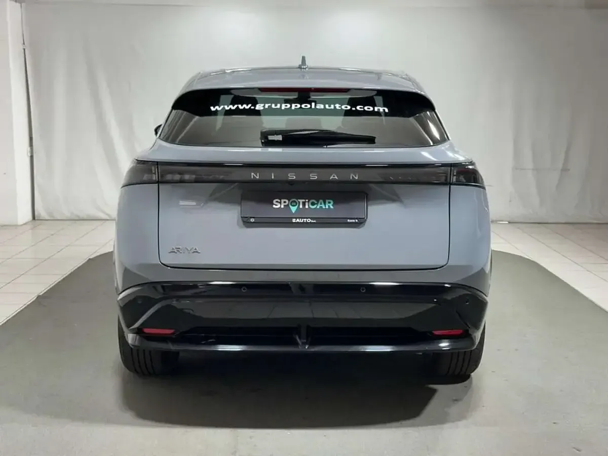 Usata Nissan Ariya Advance 177 kW (242 CV) 2025 Grigio SUV
