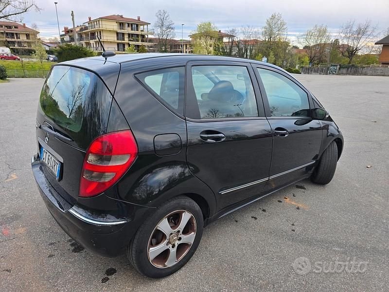 Usata Mercedes A150 Avantgarde 95 CV (69 kW) 2005 Grigio Berlina