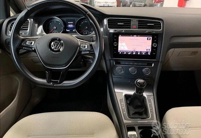 Usata VW Golf VII Business 110 CV (80 kW) 2018 Rosso Berlina