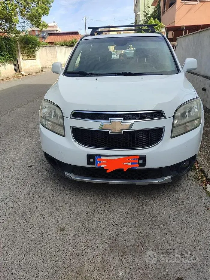 Usata Chevrolet Orlando 131 CV (96 kW) 2011 Bianco Monovolume
