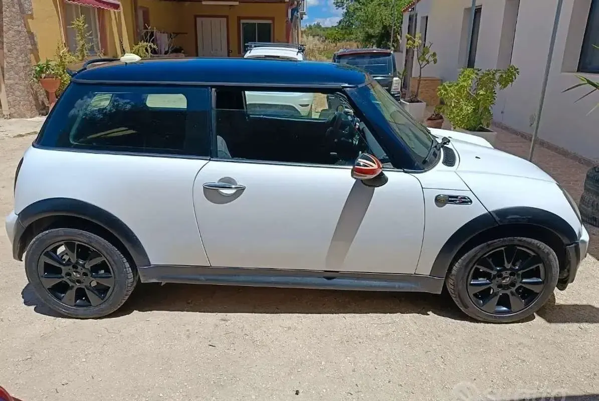 Usata Mini One D 75 CV (55 kW) 2003 Utilitaria