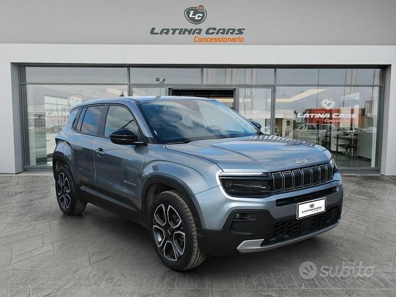 Usata Jeep Avenger Summit 101 CV (74 kW) 2025 Grigio SUV