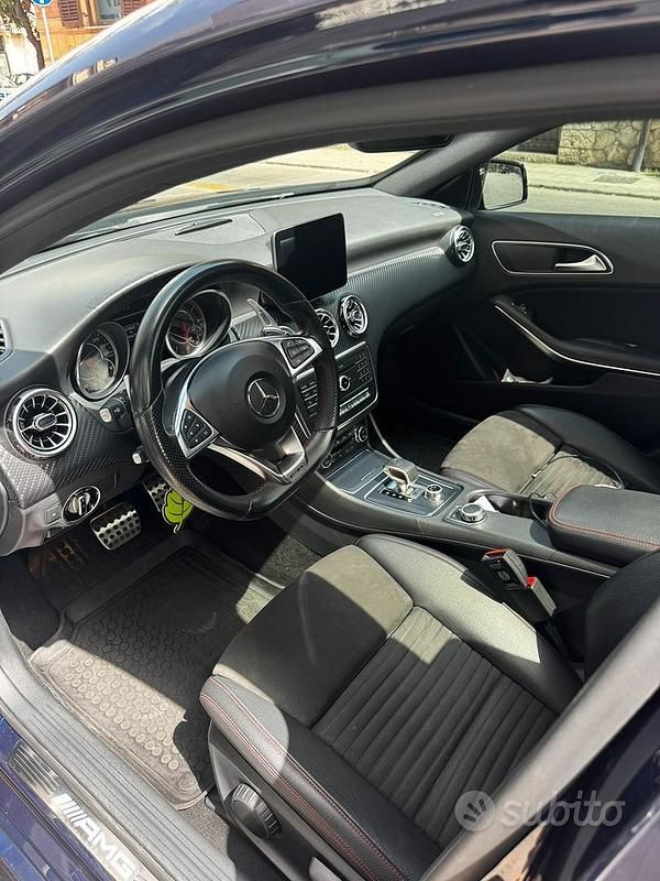 Usata Mercedes A45 AMG AMG 381 CV (280 kW) 2017 Blu Utilitaria