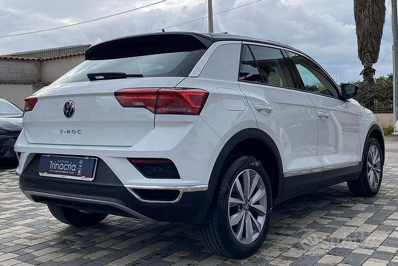 Usata VW T-Roc Style 110 CV (80 kW) 2021 Nero SUV
