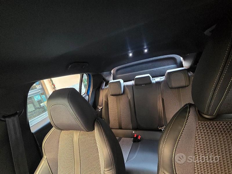 Usata Peugeot 208 GTi 130 CV (95 kW) 2021 Blu Utilitaria