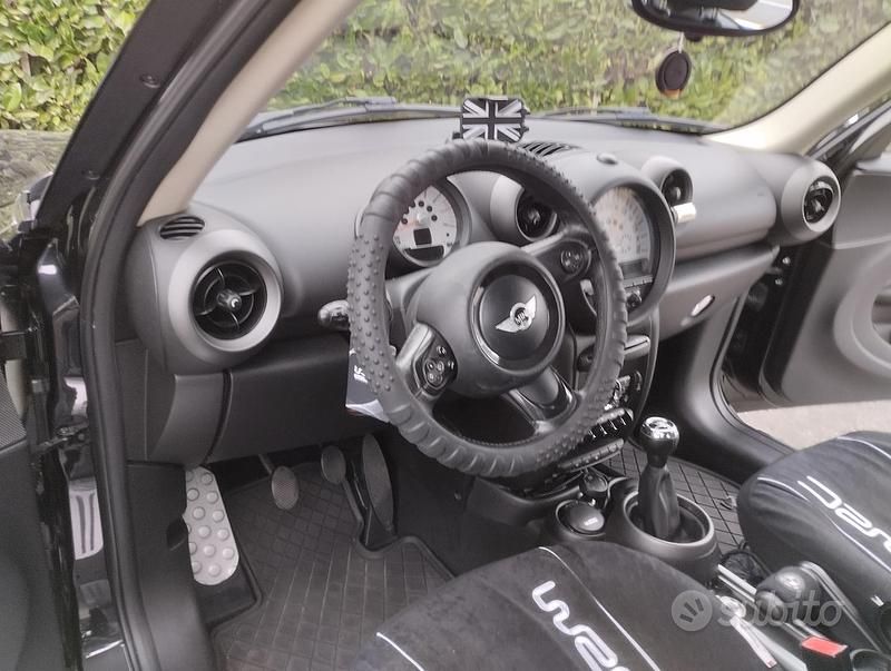 Usata Mini One Countryman 98 CV (72 kW) 2012 Nero SUV